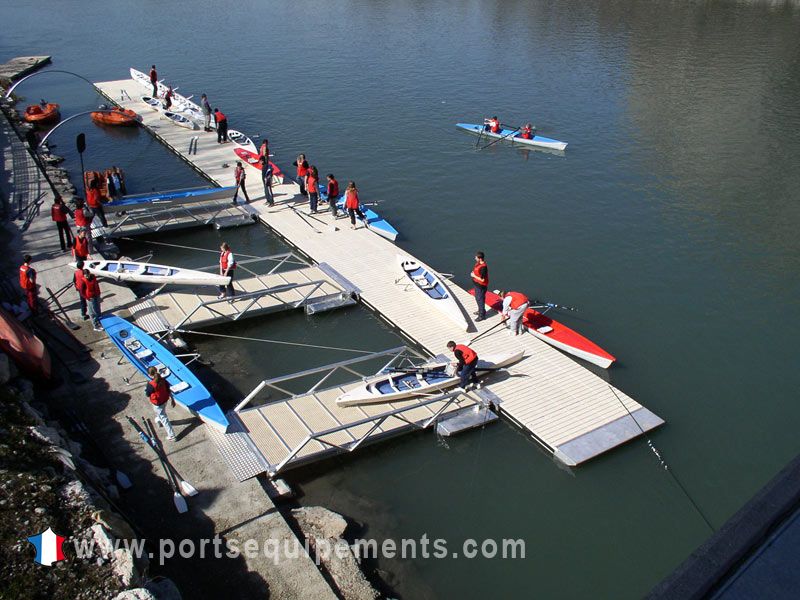 ponton flottant modulaire - fabriquant pontons flottants - constructeur ponton flottant - spécialiste ponton flottant
